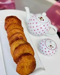 Zitumbuwa banana fritters